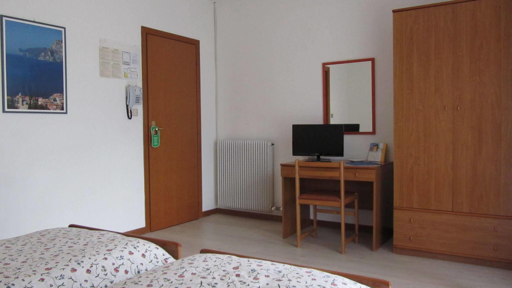 Hotel Al Vento Torbole Sul Garda